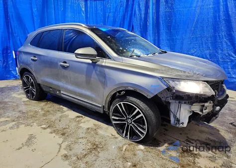 2017 Lincoln Mkc Reserve z USA, uszkodzony, nr VIN 5LMTJ3DH2HUL33485